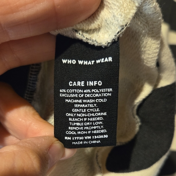 Who What Wear Black and Cream Ruffled Short Sleeve Top Womens 1X - Picture 9 of 9